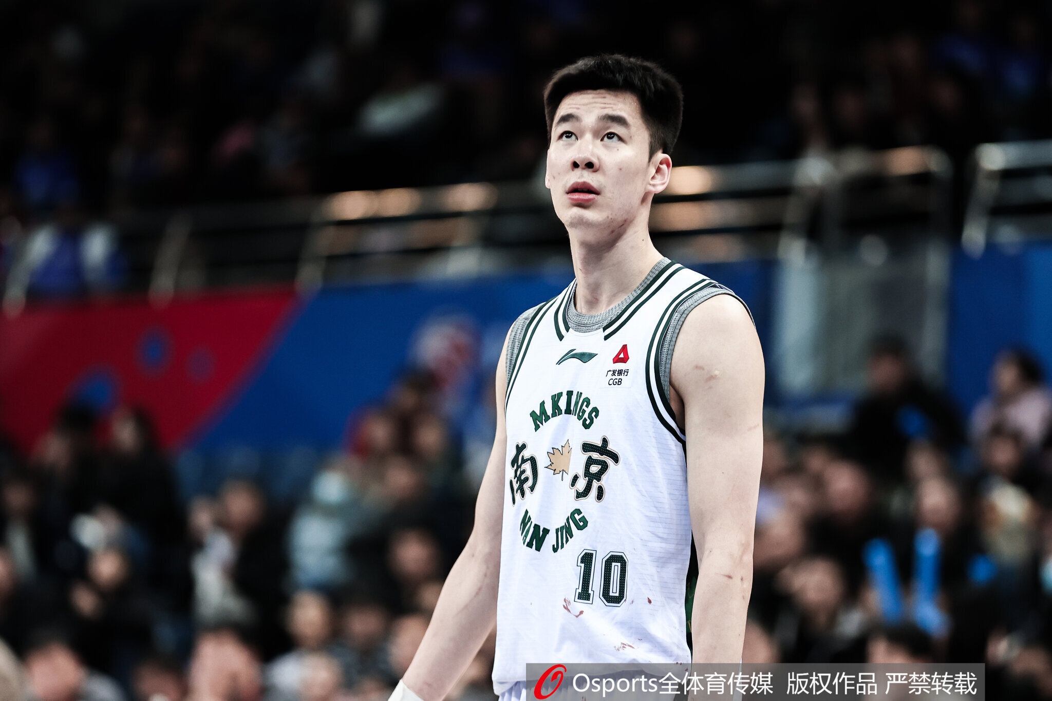 MK体育官方入口-媒体人：白边开外援DPOY先例&amp;国内球员很难了 郭昊文自毁前程落选